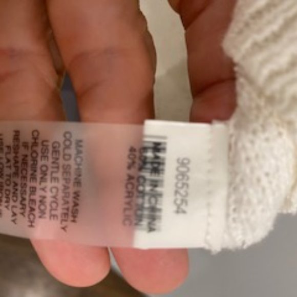 Clearout-EUC Two by Vince Camuto 3/4 sleeve creat tunic in size M - Picture 11 of 11